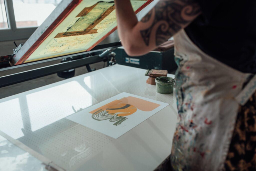 DTG Printing vs. Screen Printing — Why Direct-to-Garment Method Is