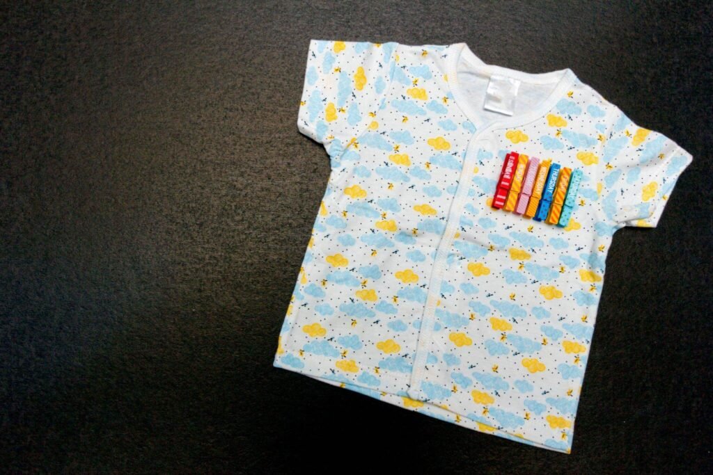 Make-A-Shirt-Glow-in-the-dark