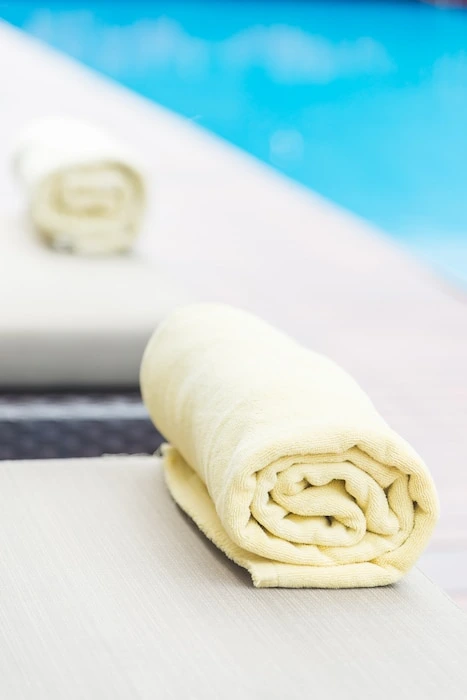 pool-towel